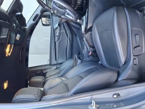 Isuzu D-Max 3.0TD double cab V-Cross 4x4 - Image 10