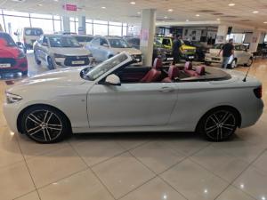 BMW 2 Series 220i convertible Luxury Line auto - Image 22