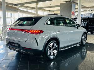 Mercedes-Benz EQE SUV EQE350 4Matic SUV - Image 2