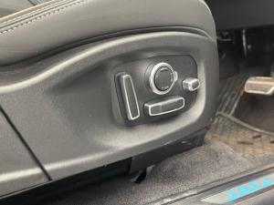 Jaguar E-Pace D200 AWD R-Dynamic HSE - Image 7