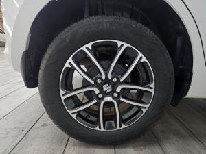 Suzuki Swift 1.2 GLX manual - Image 4