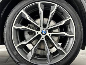 BMW X3 Xdrive 20d M-SPORT - Image 17
