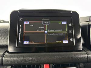 Suzuki Jimny 1.5 GLX - Image 9