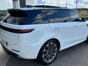 Land Rover Range Rover Sport D350 Dynamic HSE - Image 2