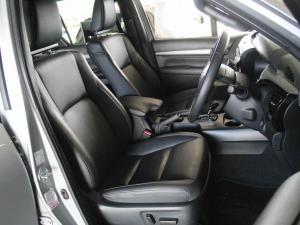 Toyota Hilux 2.8GD-6 double cab 4x4 Legend auto - Image 20