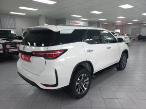 Toyota Fortuner 2.8GD-6 - Image 2