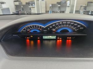 Toyota Etios hatch 1.5 Sprint - Image 10