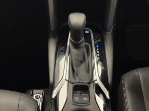 Toyota Corolla Cross 1.8 HEV XS - Image 11