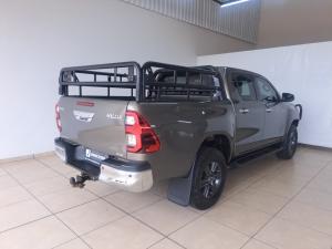 Toyota Hilux 2.8GD-6 double cab 4x4 Raider auto - Image 2
