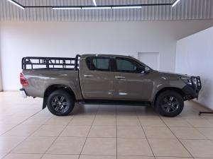 Toyota Hilux 2.8GD-6 double cab 4x4 Raider auto - Image 3
