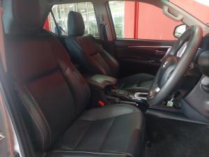 Toyota Fortuner 2.4GD-6 4x4 - Image 10