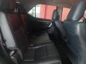 Toyota Fortuner 2.4GD-6 4x4 - Image 11