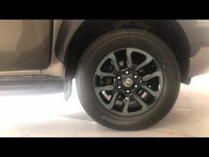 Toyota Hilux 2.8GD-6 double cab Legend auto - Image 17