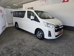 Toyota Quantum 2.8 LWB bus 11-seater GL - Image 1