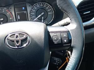 Toyota Hilux 2.8 GD-6 Raider 4X4 automaticD/C - Image 10