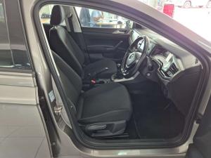 Volkswagen Polo 1.0 TSI Comfortline - Image 9