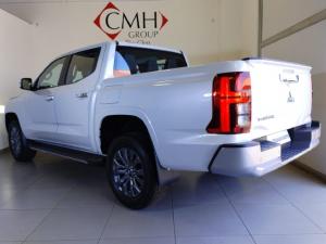 Mitsubishi Triton 2.4DI-D double cab GLS 4x4 auto - Image 4