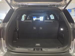 Ford Everest 3.0TD V6 4WD Platinum - Image 11