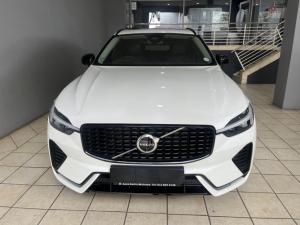 Volvo XC60 B6 AWD Ultimate Dark - Image 10