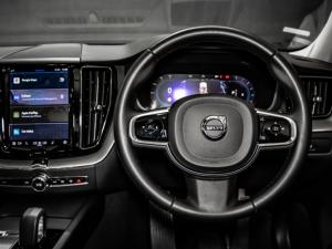 Volvo XC60 B6 AWD Ultimate Dark - Image 19