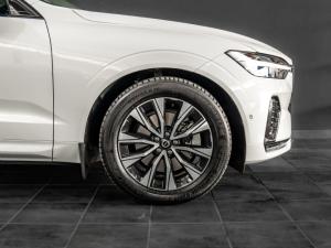 Volvo XC60 B6 AWD Ultimate Dark - Image 7
