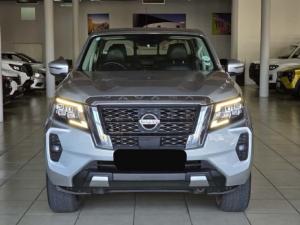 Nissan Navara 2.5DDTi double cab SE Plus auto - Image 8