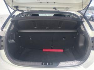 Kia Rio hatch 1.2 LS - Image 5