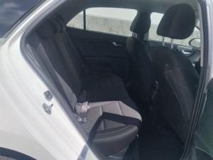 Kia Rio hatch 1.2 LS - Image 9