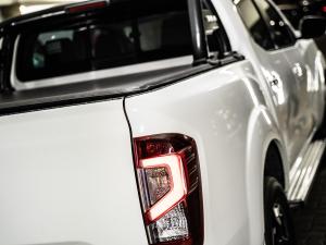 Nissan Navara 2.5DDTi double cab LE Plus - Image 20