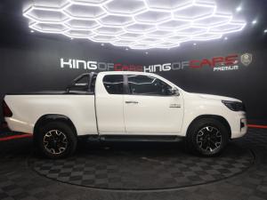 Toyota Hilux 2.8GD-6 Xtra cab Legend manual - Image 3