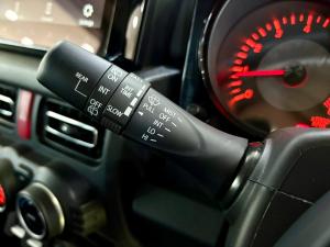 Suzuki Jimny 1.5 GLX AllGrip 5-door auto - Image 13