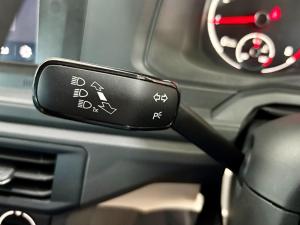 Volkswagen Polo sedan 1.6 Life - Image 12