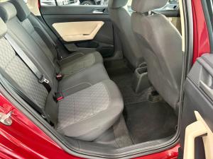 Volkswagen Polo sedan 1.6 Life - Image 16