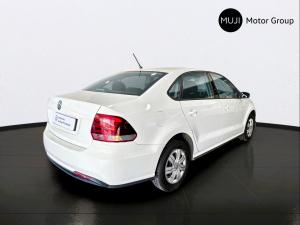 Volkswagen Polo sedan 1.4 Trendline - Image 15