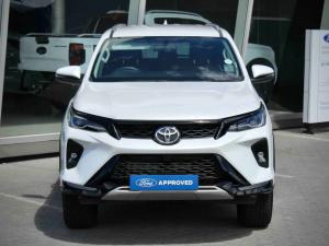 Toyota Fortuner 2.4GD-6 auto - Image 6