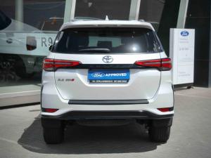 Toyota Fortuner 2.4GD-6 auto - Image 8