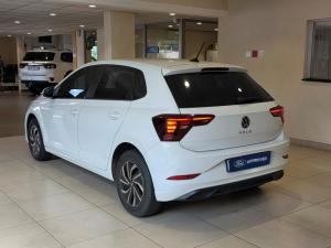 Volkswagen Polo hatch 1.0TSI - Image 3