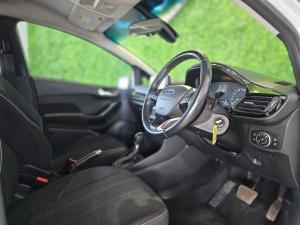 Ford Fiesta 5-door 1.0T Trend auto - Image 10