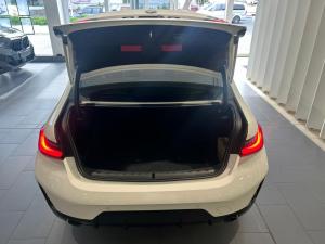 BMW 3 Series 320i M Sport - Image 9