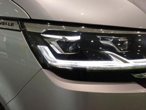 Volkswagen Caravelle 2.0BiTDI Highline 4Motion - Image 18
