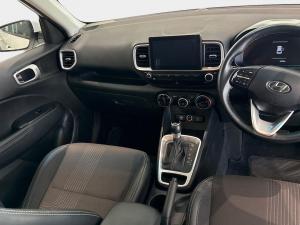 Hyundai Venue 1.0T Fluid auto - Image 12