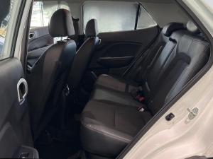 Hyundai Venue 1.0T Fluid auto - Image 14