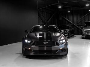 Ford Mustang 5.0 GT fastback auto - Image 2