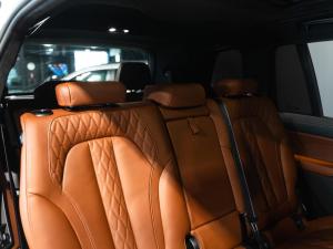 BMW X7 xDrive40d M Sport - Image 10