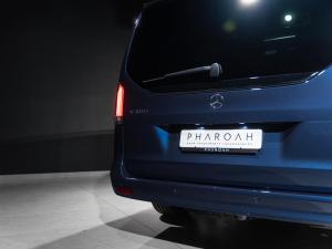 Mercedes-Benz V-Class V300d Exclusive - Image 23
