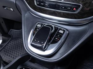 Mercedes-Benz V-Class V250d Avantgarde - Image 27