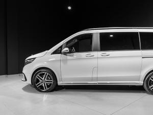 Mercedes-Benz V-Class V300d Exclusive - Image 5