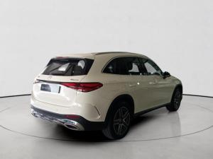 Mercedes-Benz GLC GLC300d 4Matic Avantgarde - Image 7