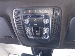 Mercedes-Benz GLB GLB250 Progressive - Image 17