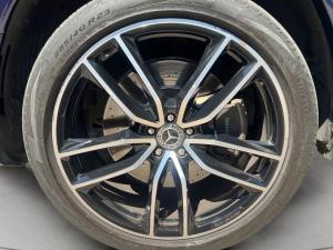 Mercedes-Benz GLS GLS400d 4Matic - Image 9